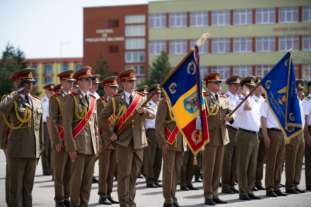 MESAJ DIN PARTEA UNIVERSITĂȚII „LUCIAN BLAGA” DIN SIBIU CU OCAZIA ZILEI FORȚELOR TERESTRE ȘI A ZILEI VETERANILOR DE RĂZBOI