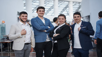 O echipă de studenţi din Sibiu a ajuns în finala Innovation Labs